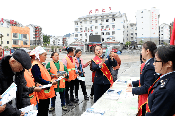 “2024澳門官方正版掛牌，多部門聯(lián)動(dòng)解答方案_OLF7.11.67歡愉版”